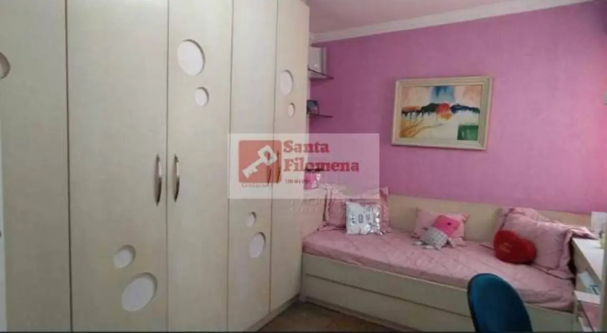 Sobrado com 3 quartos à venda, 125m2 em Bangú, Santo Andre - SP - imagem 8 Foto 8 de Sobrado com 3 quartos à venda, 125m2 em Bangú, Santo Andre - SP