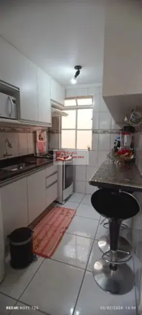 Apartamento à venda, 50m2 em Jardim Santo André, Santo Andre - SP - imagem 8 Foto 8 de Apartamento à venda, 50m2 em Jardim Santo André, Santo Andre - SP