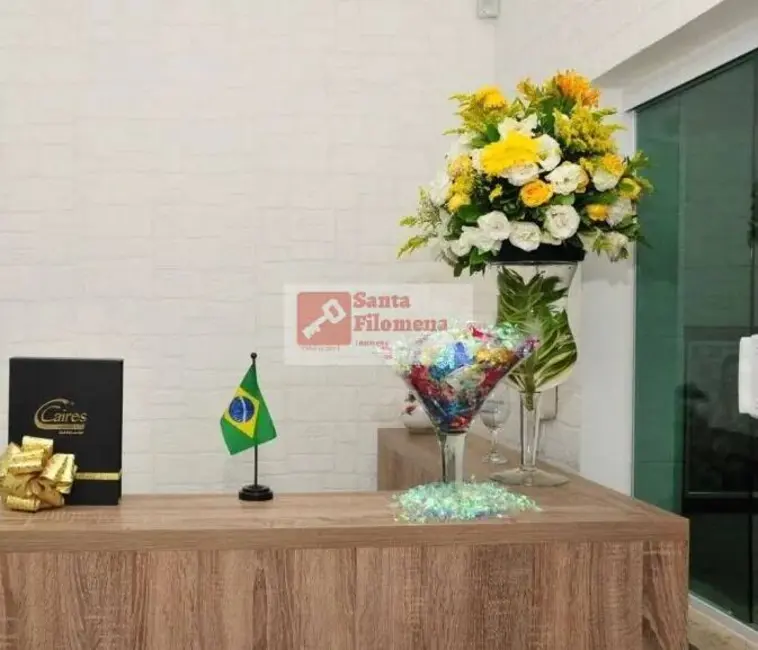 Sobrado com 5 quartos à venda, 165m2 em Parque Novo Oratório, Santo Andre - SP - imagem 4 Foto 4 de Sobrado com 5 quartos à venda, 165m2 em Parque Novo Oratório, Santo Andre - SP