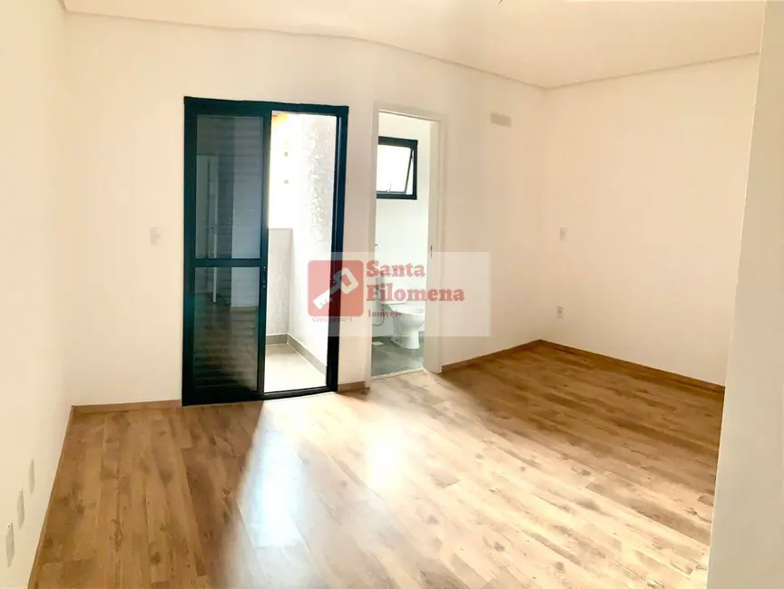 Sobrado com 3 quartos à venda em Vila Alzira, Santo Andre - SP - imagem 8 Foto 8 de Sobrado com 3 quartos à venda em Vila Alzira, Santo Andre - SP