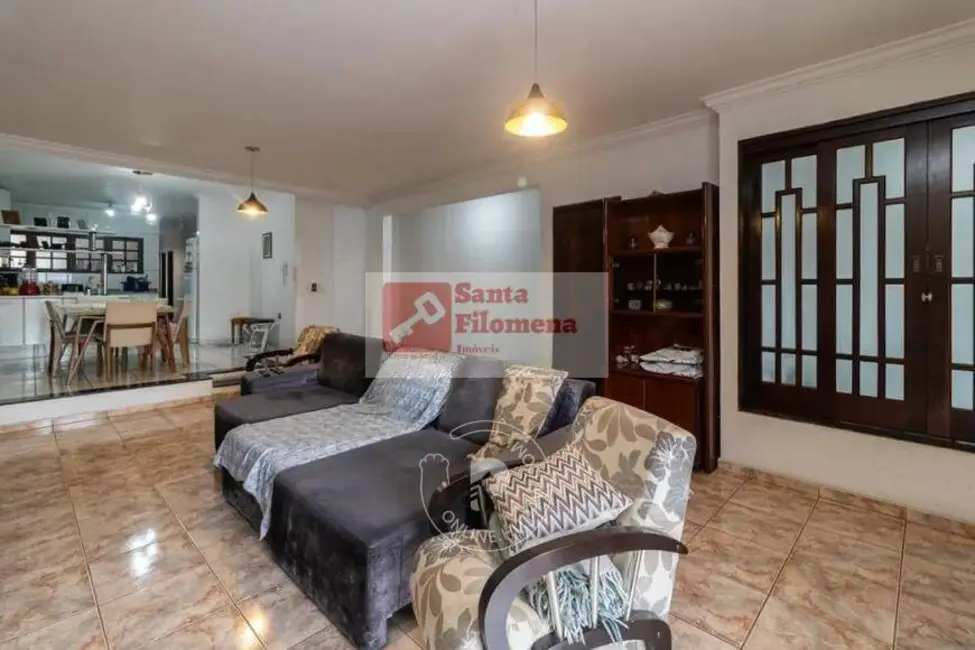 Sobrado com 4 quartos à venda, 366m2 em Parque das Nações, Capao Bonito - SP - imagem 3 Foto 3 de Sobrado com 4 quartos à venda, 366m2 em Parque das Nações, Capao Bonito - SP