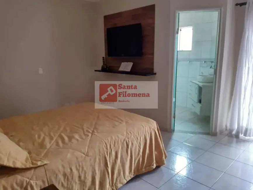 Casa com 3 quartos à venda, 137m2 em Parque Jaçatuba, Santo Andre - SP - imagem 3 Foto 3 de Casa com 3 quartos à venda, 137m2 em Parque Jaçatuba, Santo Andre - SP