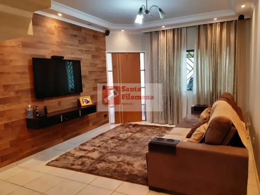 Foto 1 de Casa com 3 quartos à venda, 137m2 em Parque Jaçatuba, Santo Andre - SP
