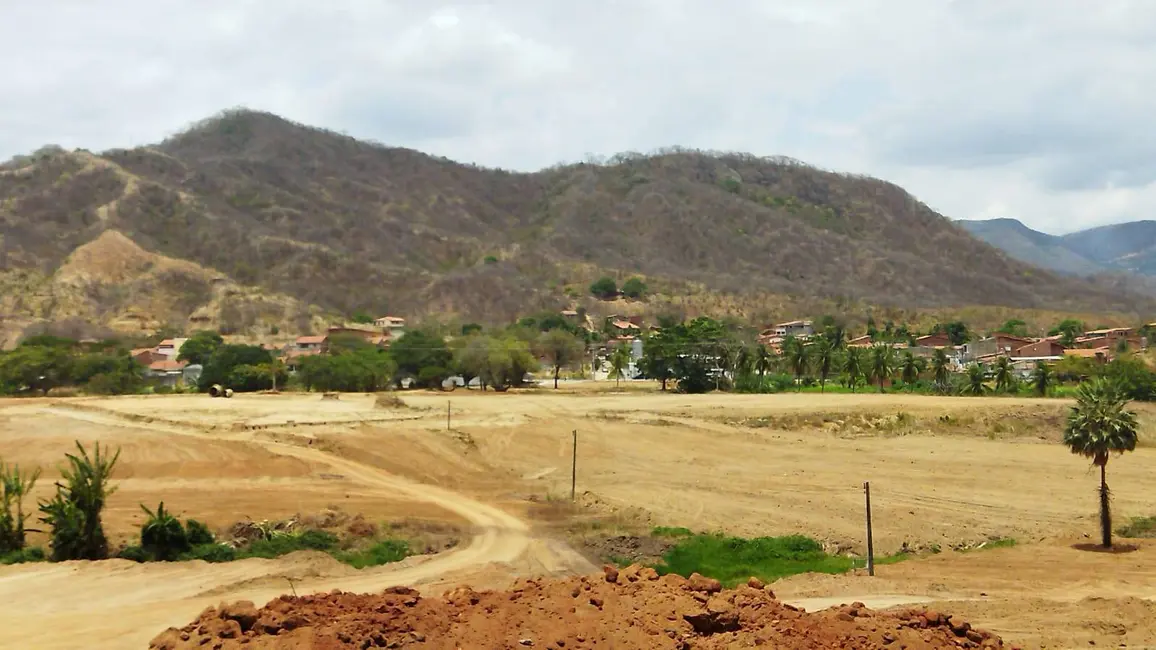 Terreno / Lote à venda, 150m2 em Maranguape - CE - imagem 6 Foto 6 de Terreno / Lote à venda, 150m2 em Maranguape - CE