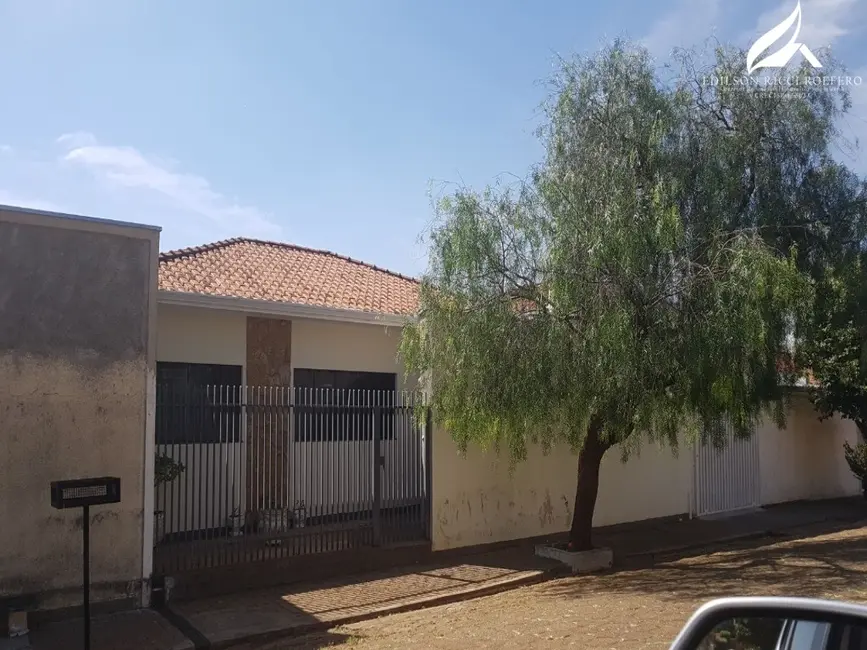 Foto 7 de Casa com 3 quartos à venda, 356m2 em Presidente Venceslau - SP