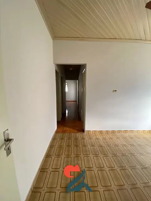 Foto 4 de Casa com 4 quartos à venda, 151m2 em Centro, Presidente Venceslau - SP