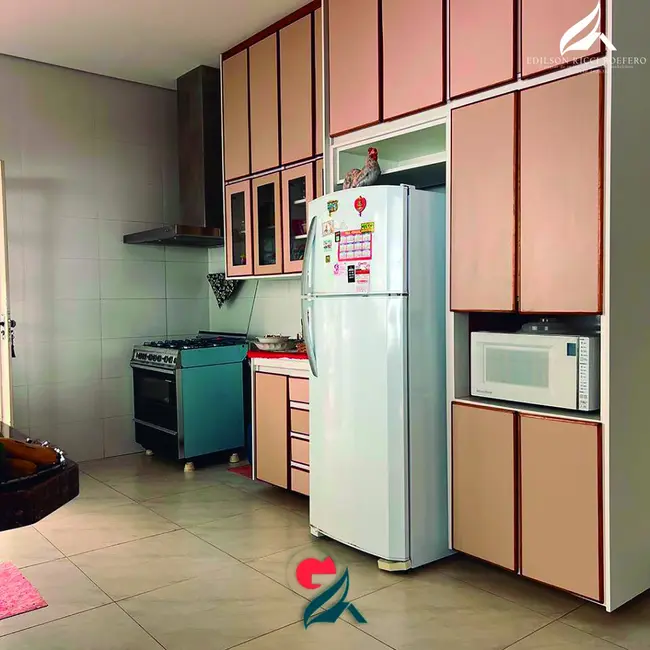 Foto 8 de Casa com 7 quartos à venda, 384m2 em Centro, Presidente Venceslau - SP