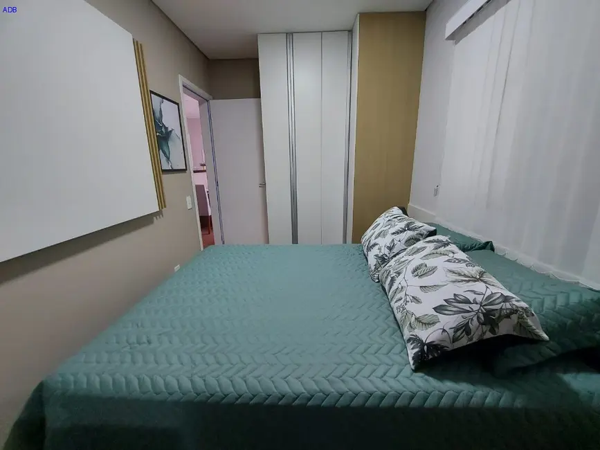 Foto 5 de Apartamento com 2 quartos à venda, 44m2 em Chácara São Manoel, Taubate - SP