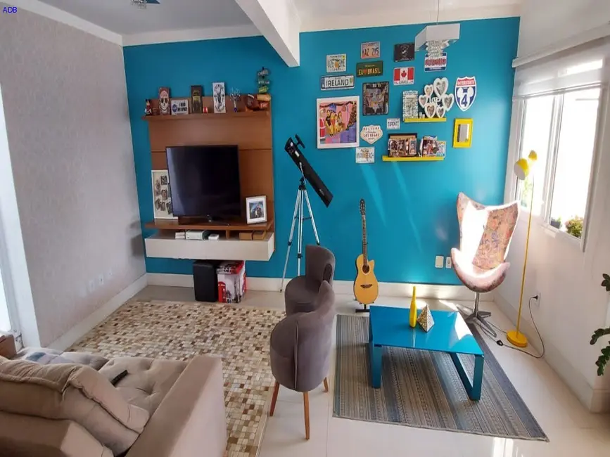 Foto 9 de Casa de Condomínio com 3 quartos à venda, 200m2 em Jardim Oásis, Taubate - SP