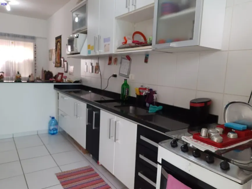Foto 4 de Casa de Condomínio com 3 quartos à venda, 78m2 em Piracangaguá, Taubate - SP