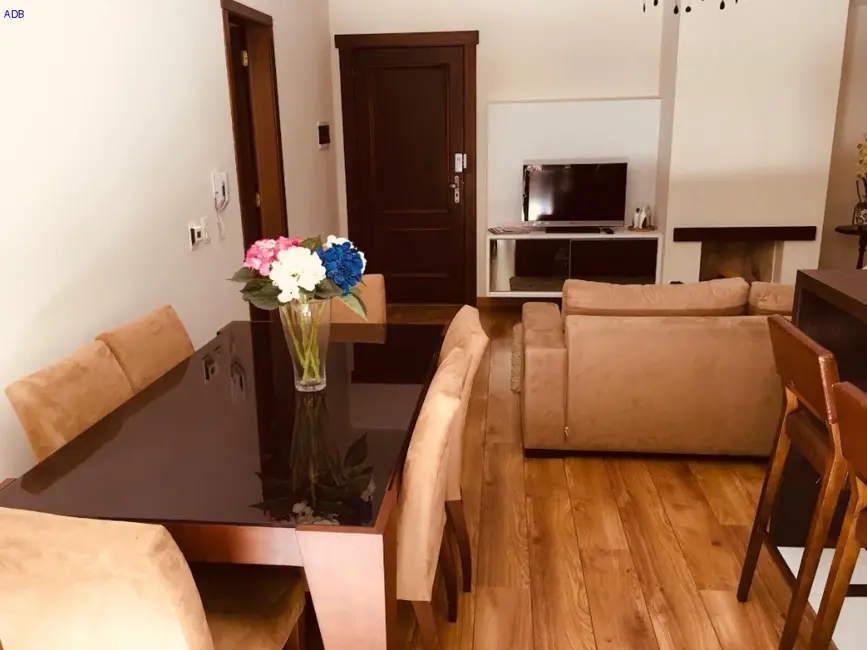 Apartamento com 2 quartos à venda, 107m2 em Gramado - RS - imagem 6 Foto 6 de Apartamento com 2 quartos à venda, 107m2 em Gramado - RS