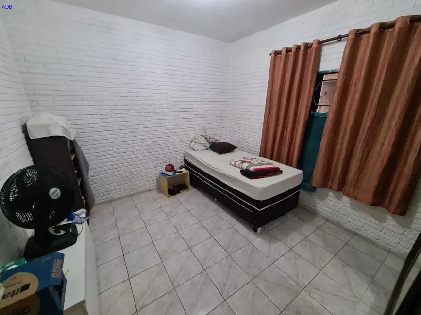 Foto 9 de Casa com 3 quartos à venda, 139m2 em Pindamonhangaba - SP