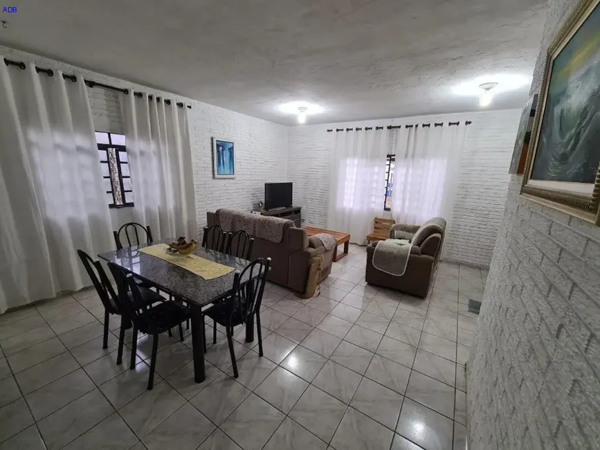 Foto 6 de Casa com 3 quartos à venda, 139m2 em Pindamonhangaba - SP