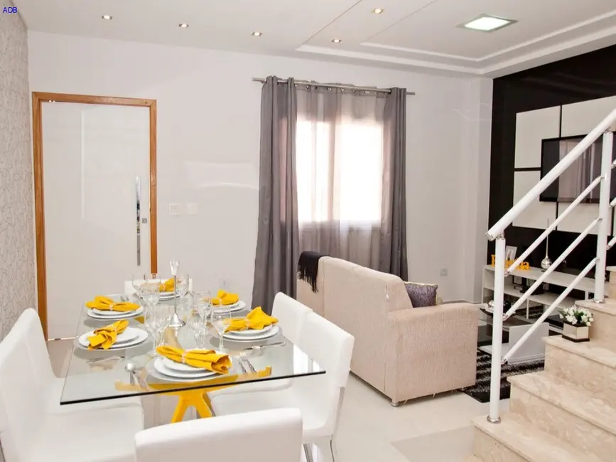 Foto 9 de Casa de Condomínio com 2 quartos à venda, 119m2 em Vila Areao, Taubate - SP