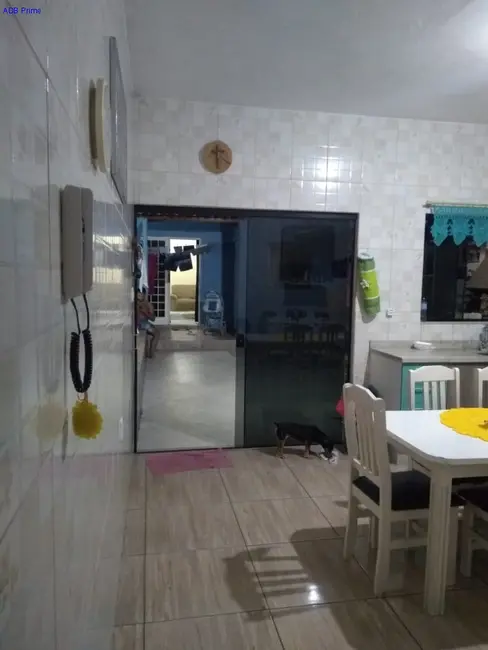 Casa com 5 quartos à venda, 200m2 em Vila Expedicionários Cruzeirenses, Cruzeiro - SP - imagem 5 Foto 5 de Casa com 5 quartos à venda, 200m2 em Vila Expedicionários Cruzeirenses, Cruzeiro - SP