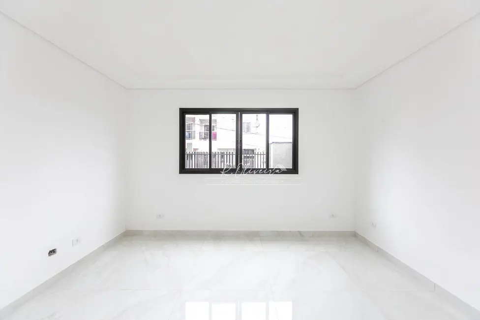 Sobrado com 4 quartos à venda, 225m2 em Boneca do Iguaçu, Sao Jose Dos Pinhais - PR - imagem 4 Foto 4 de Sobrado com 4 quartos à venda, 225m2 em Boneca do Iguaçu, Sao Jose Dos Pinhais - PR