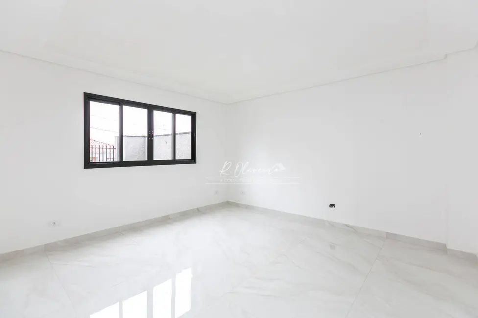 Sobrado com 4 quartos à venda, 225m2 em Boneca do Iguaçu, Sao Jose Dos Pinhais - PR - imagem 5 Foto 5 de Sobrado com 4 quartos à venda, 225m2 em Boneca do Iguaçu, Sao Jose Dos Pinhais - PR