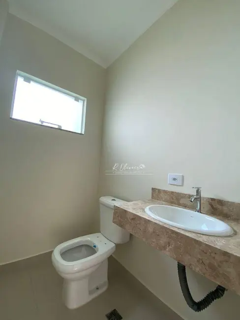 Sobrado com 3 quartos à venda, 155m2 em Boqueirão, Curitiba - PR - imagem 4 Foto 4 de Sobrado com 3 quartos à venda, 155m2 em Boqueirão, Curitiba - PR