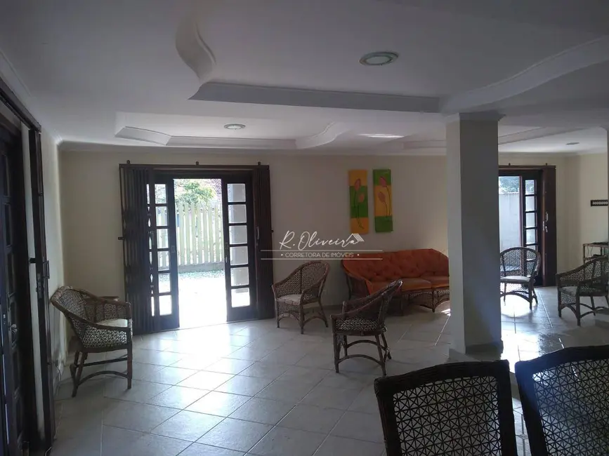 Foto 3 de Sobrado com 5 quartos à venda, 800m2 em Pontal Do Parana - PR