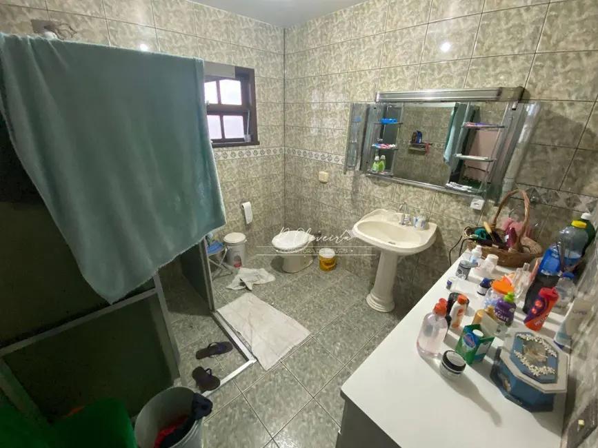 Casa de Condomínio com 4 quartos à venda, 180m2 em São Pedro, Sao Jose Dos Pinhais - PR - imagem 8 Foto 8 de Casa de Condomínio com 4 quartos à venda, 180m2 em São Pedro, Sao Jose Dos Pinhais - PR