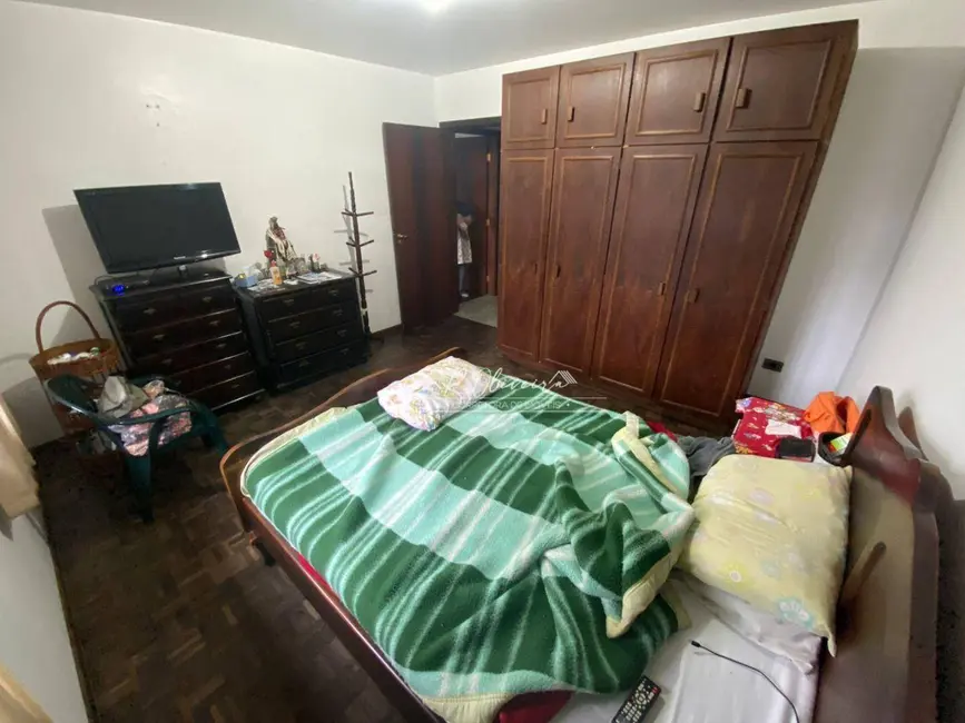 Casa de Condomínio com 4 quartos à venda, 180m2 em São Pedro, Sao Jose Dos Pinhais - PR - imagem 9 Foto 9 de Casa de Condomínio com 4 quartos à venda, 180m2 em São Pedro, Sao Jose Dos Pinhais - PR