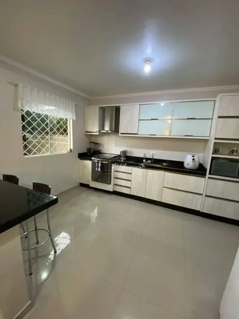 Casa de Condomínio com 2 quartos à venda, 170m2 em Rio Pequeno, Sao Jose Dos Pinhais - PR - imagem 4 Foto 4 de Casa de Condomínio com 2 quartos à venda, 170m2 em Rio Pequeno, Sao Jose Dos Pinhais - PR