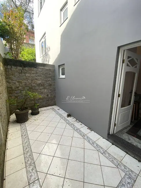 Sobrado com 3 quartos à venda, 285m2 em Afonso Pena, Sao Jose Dos Pinhais - PR - imagem 7 Foto 7 de Sobrado com 3 quartos à venda, 285m2 em Afonso Pena, Sao Jose Dos Pinhais - PR