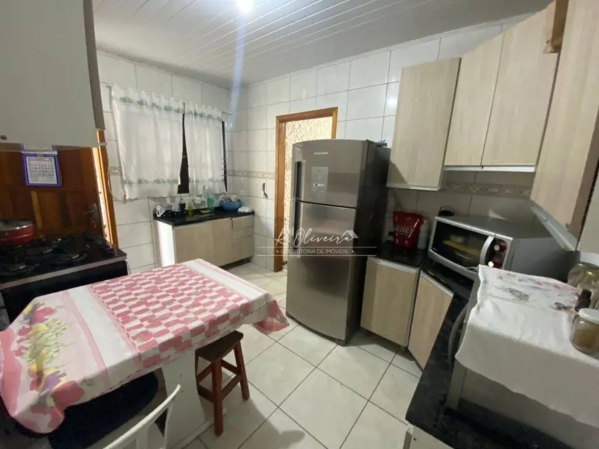 Casa de Condomínio com 3 quartos à venda, 168m2 em Afonso Pena, Sao Jose Dos Pinhais - PR - imagem 4 Foto 4 de Casa de Condomínio com 3 quartos à venda, 168m2 em Afonso Pena, Sao Jose Dos Pinhais - PR