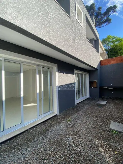 Foto 6 de Sobrado com 3 quartos à venda, 125m2 em Uberaba, Curitiba - PR