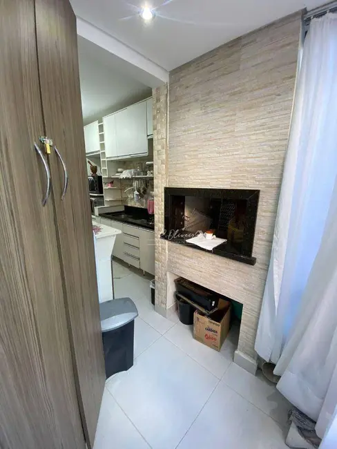 Apartamento com 2 quartos à venda, 42m2 em Centro, Matinhos - PR - imagem 5 Foto 5 de Apartamento com 2 quartos à venda, 42m2 em Centro, Matinhos - PR