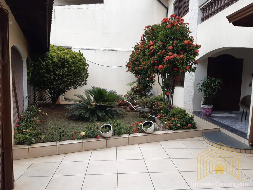 Foto 2 de Casa com 3 quartos à venda, 220m2 em Jardim das Nações, Guarulhos - SP