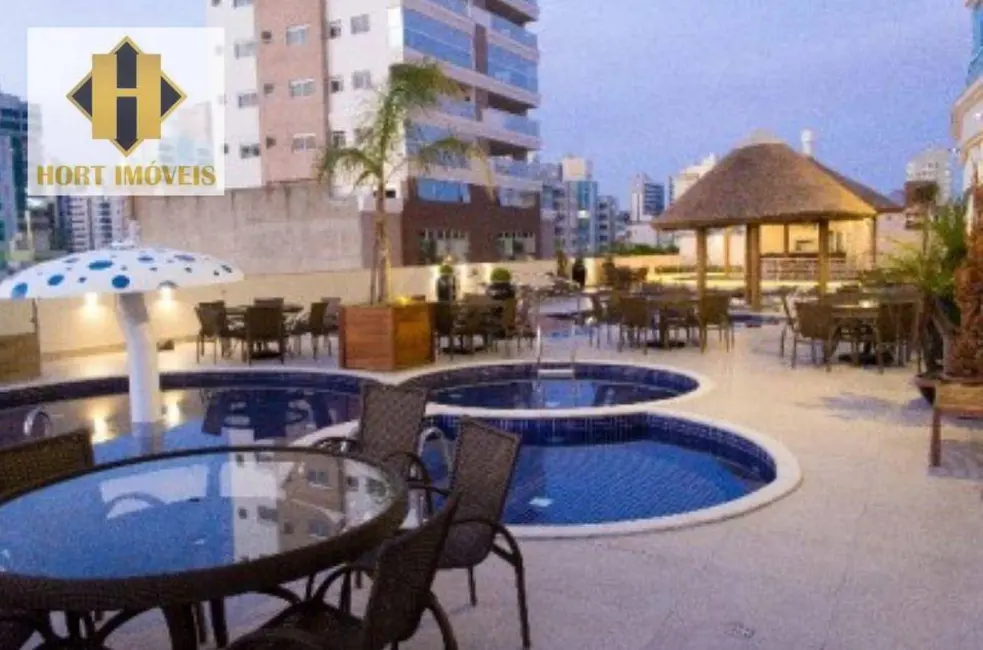 Foto 3 de Apartamento com 3 quartos à venda, 130m2 em Meia Praia, Itapema - SC