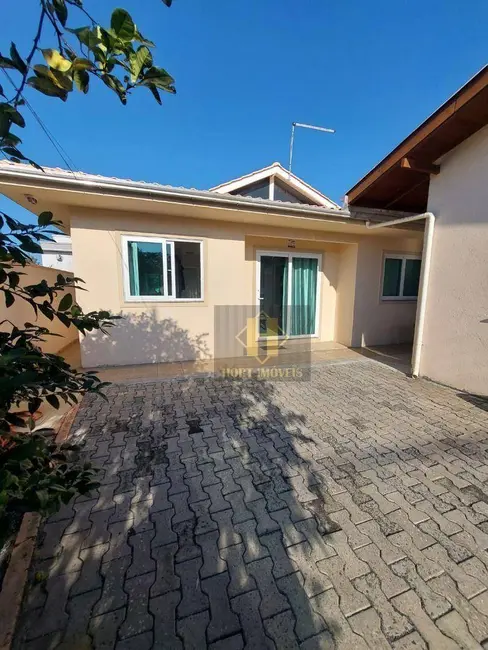 Casa com 4 quartos à venda, 297m2 em Bombinhas - SC - imagem 4 Foto 4 de Casa com 4 quartos à venda, 297m2 em Bombinhas - SC