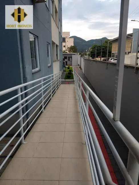 Foto 4 de Apartamento com 2 quartos para alugar, 61m2 em Itapema - SC