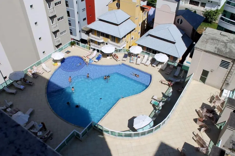 Foto 4 de Apartamento com 3 quartos para alugar, 145m2 em Meia Praia, Itapema - SC