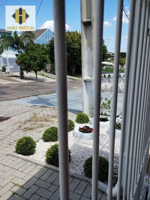 Sobrado com 3 quartos à venda, 160m2 em Bairro Alto, Curitiba - PR - imagem 3 Foto 3 de Sobrado com 3 quartos à venda, 160m2 em Bairro Alto, Curitiba - PR