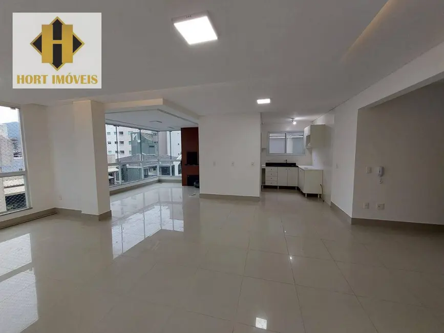 Foto 5 de Apartamento com 3 quartos à venda, 133m2 em Meia Praia, Itapema - SC