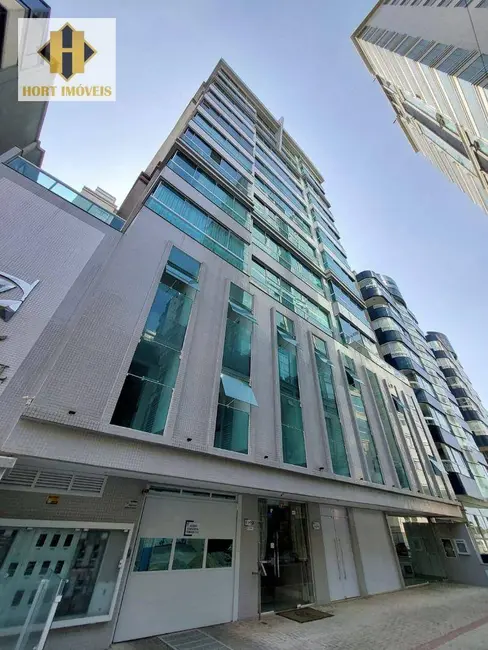 Foto 2 de Apartamento com 3 quartos à venda, 133m2 em Meia Praia, Itapema - SC