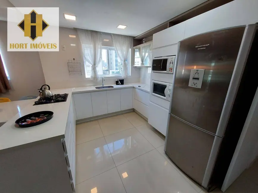 Foto 8 de Apartamento com 3 quartos à venda, 120m2 em Meia Praia, Itapema - SC