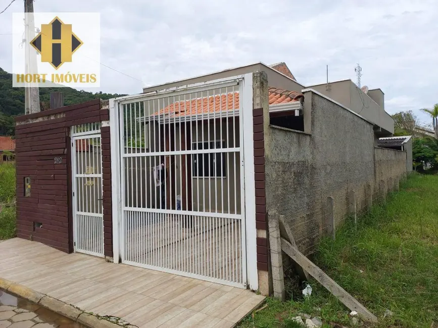 Foto 1 de Casa de Condomínio com 2 quartos à venda, 180m2 em Itapema - SC