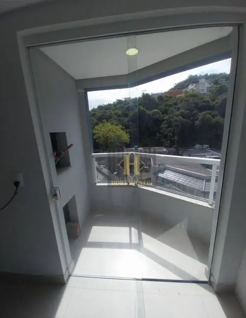 Foto 2 de Apartamento com 2 quartos para alugar, 70m2 em Itapema - SC