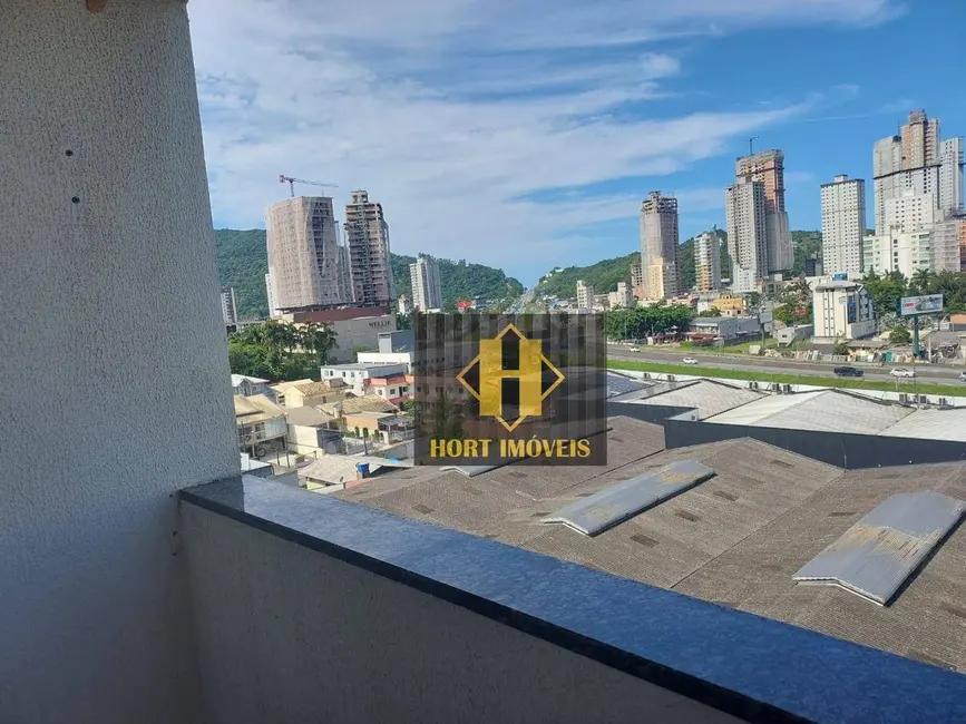 Foto 1 de Apartamento com 2 quartos para alugar, 50m2 em Itapema - SC