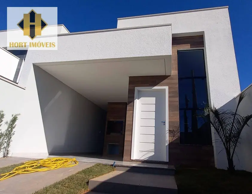 Foto 2 de Casa com 3 quartos à venda, 150m2 em Itapema - SC