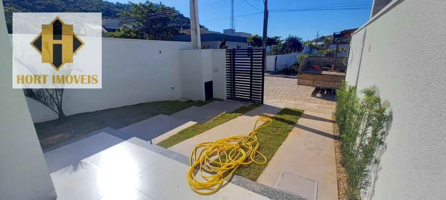 Foto 4 de Casa com 3 quartos à venda, 150m2 em Itapema - SC
