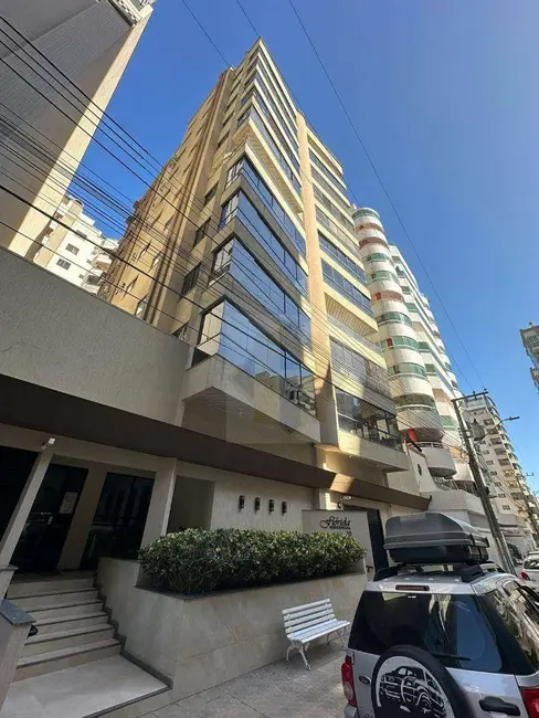 Foto 1 de Apartamento com 3 quartos para alugar, 130m2 em Meia Praia, Itapema - SC