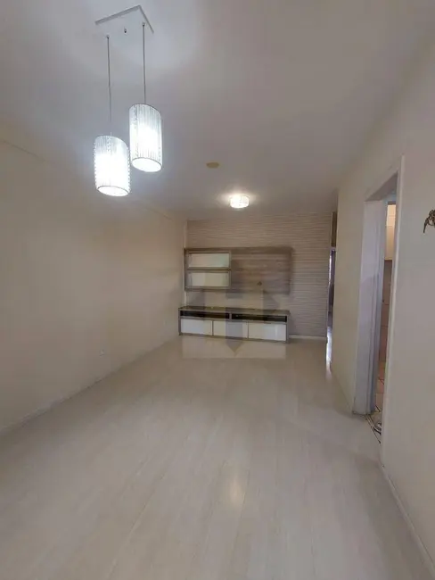 Apartamento com 2 quartos à venda, 75m2 em Centro, Tijucas - SC - imagem 8 Foto 8 de Apartamento com 2 quartos à venda, 75m2 em Centro, Tijucas - SC