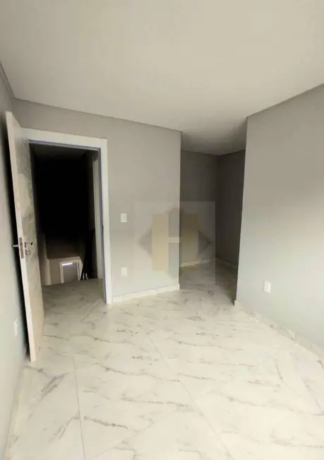 Foto 5 de Sobrado com 2 quartos à venda, 120m2 em Itapema - SC
