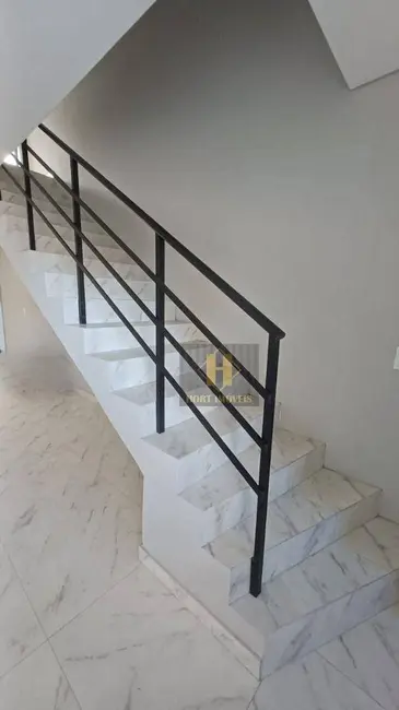 Foto 5 de Sobrado com 2 quartos à venda, 120m2 em Itapema - SC