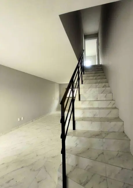 Foto 2 de Sobrado com 2 quartos à venda, 120m2 em Itapema - SC