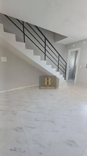 Foto 4 de Sobrado com 2 quartos à venda, 120m2 em Itapema - SC